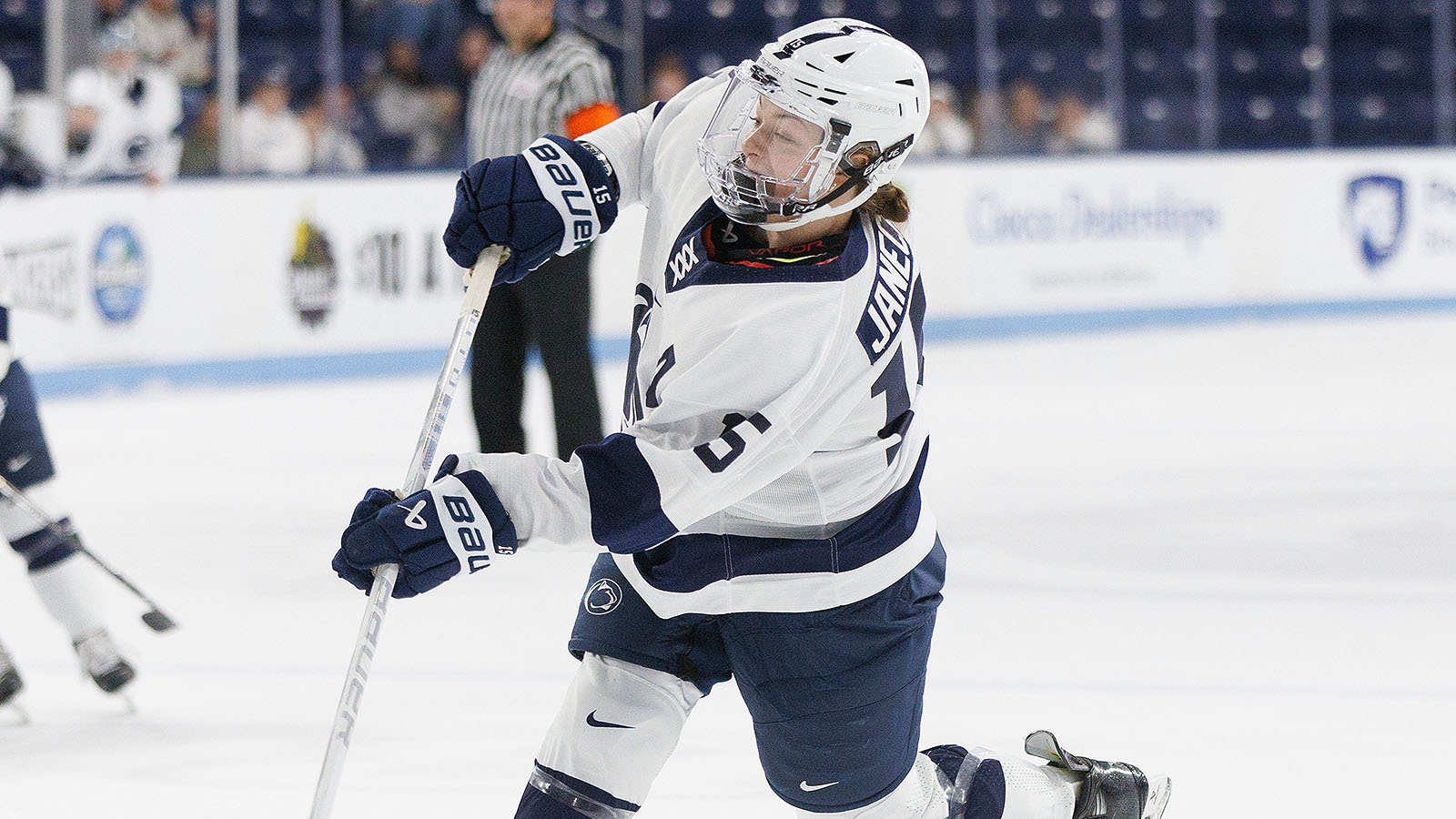 Women’s Notes: Week 2 Begins Tonight with Top-10 Tilt