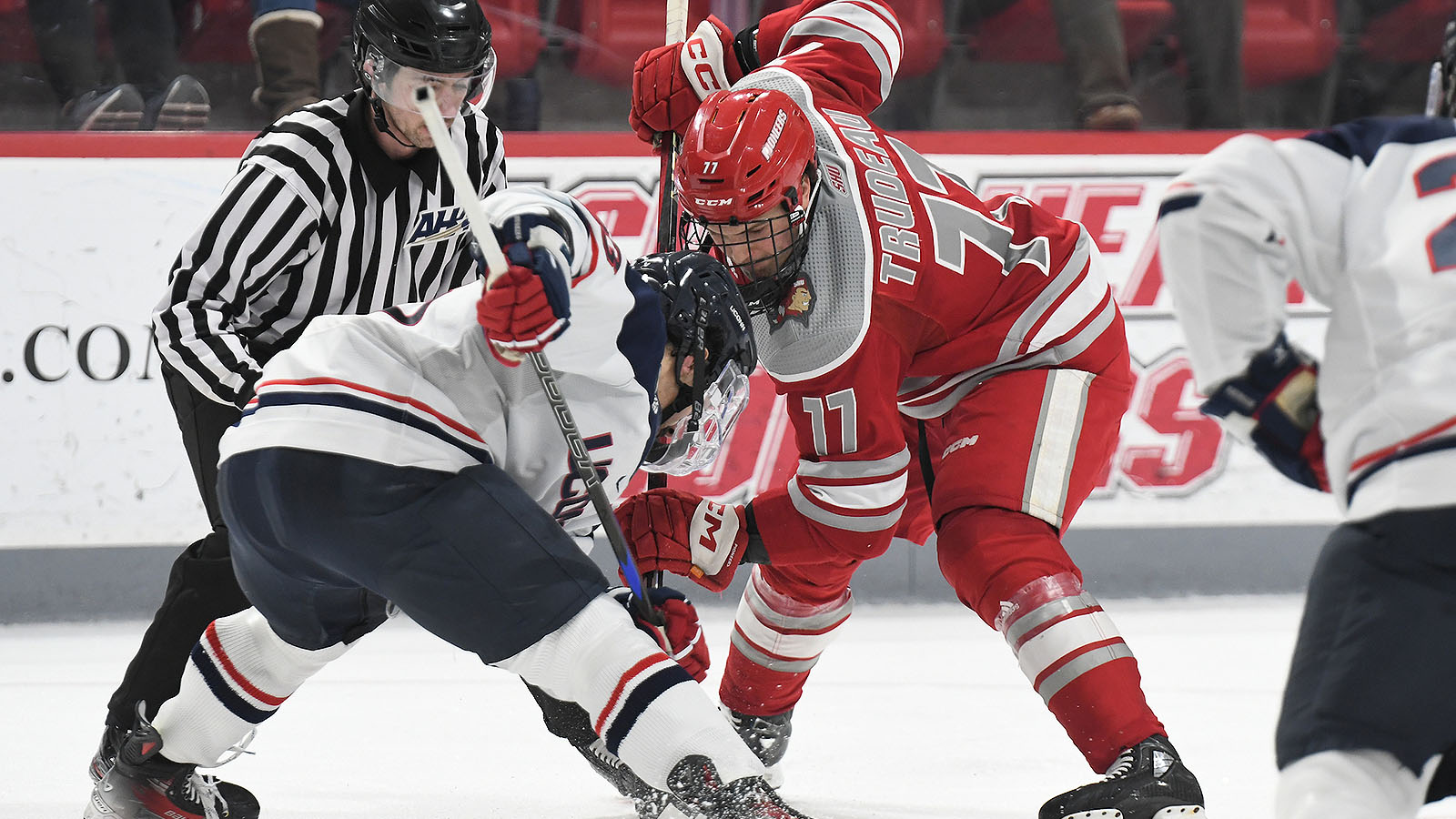 UConn, Sacred Heart to Co-Host 2026 Men’s Ice Breaker